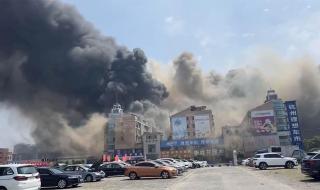 今天杭州三墩有火灾吗 杭州冰雪大世界火灾