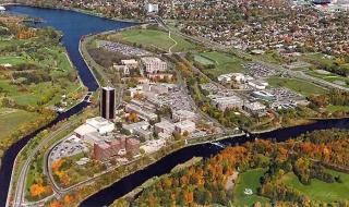 一般哪些大学有游泳馆 首都体育学院游泳馆